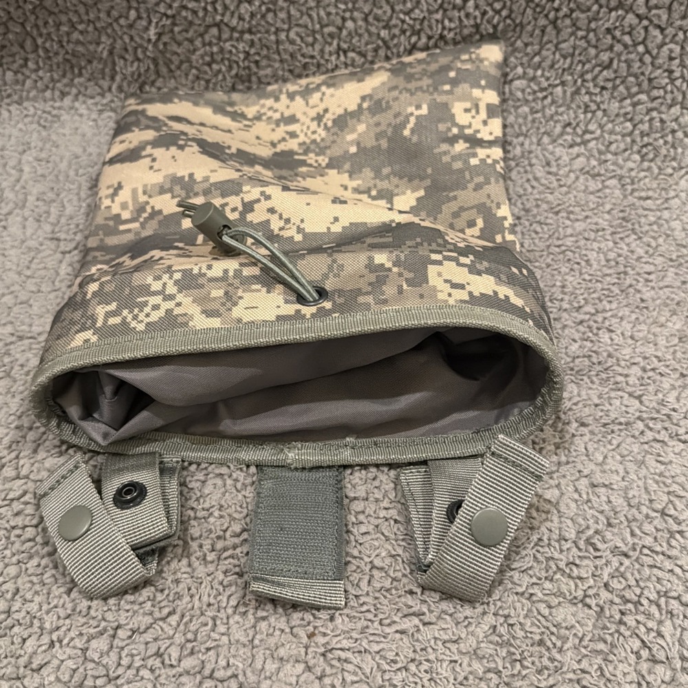 Condor Outdoor 3-Fold Magazine Recovery Pouch ACU Digital Camo Dump Bag MOLLE